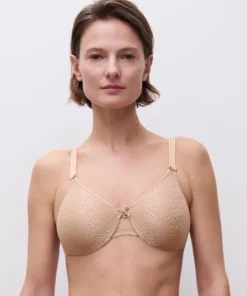 Reggiseno con ferretto Chantelle c18910 beige .1