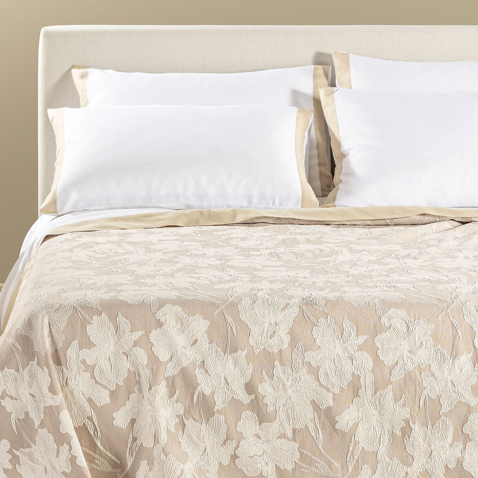 Copriletto non trapuntato matrimoniale Caleffi Cala Luna natural .1